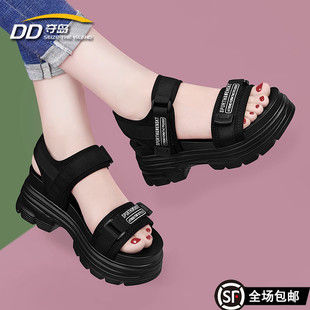 子 凉鞋 女款 2025新款 坡跟厚底轻便松糕不累脚百搭魔术贴运动沙滩鞋