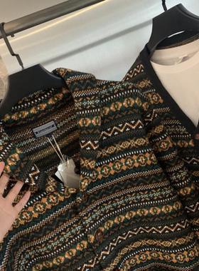 欧洲小众混纺毛衣秋冬季新品男女款外穿青果领/V领针织开衫外套潮