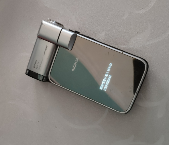 nokia/诺基亚n93i翻盖智能旋转拍照 影视道具经典收藏