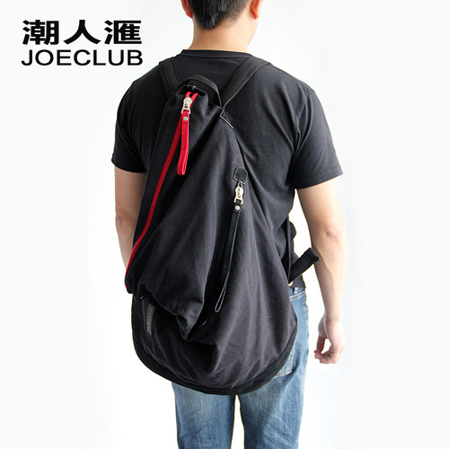 新款男士休闲包旅行包骑行背包  经典水桶包帆布双肩包包可放头盔 - 封面