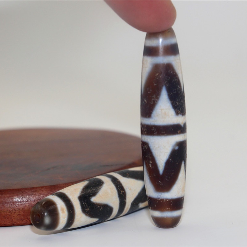 西藏天然真品玛瑙玉髓双虎牙天珠男女吊坠项坠手串饰品