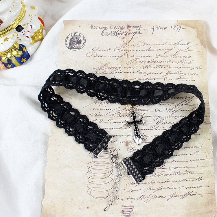 古罗马风十字架锁骨链项链choker颈饰脖子小众蕾丝复古哥特暗黑色