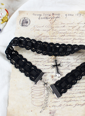 古罗马风十字架锁骨链项链choker颈饰脖子小众蕾丝复古哥特暗黑色