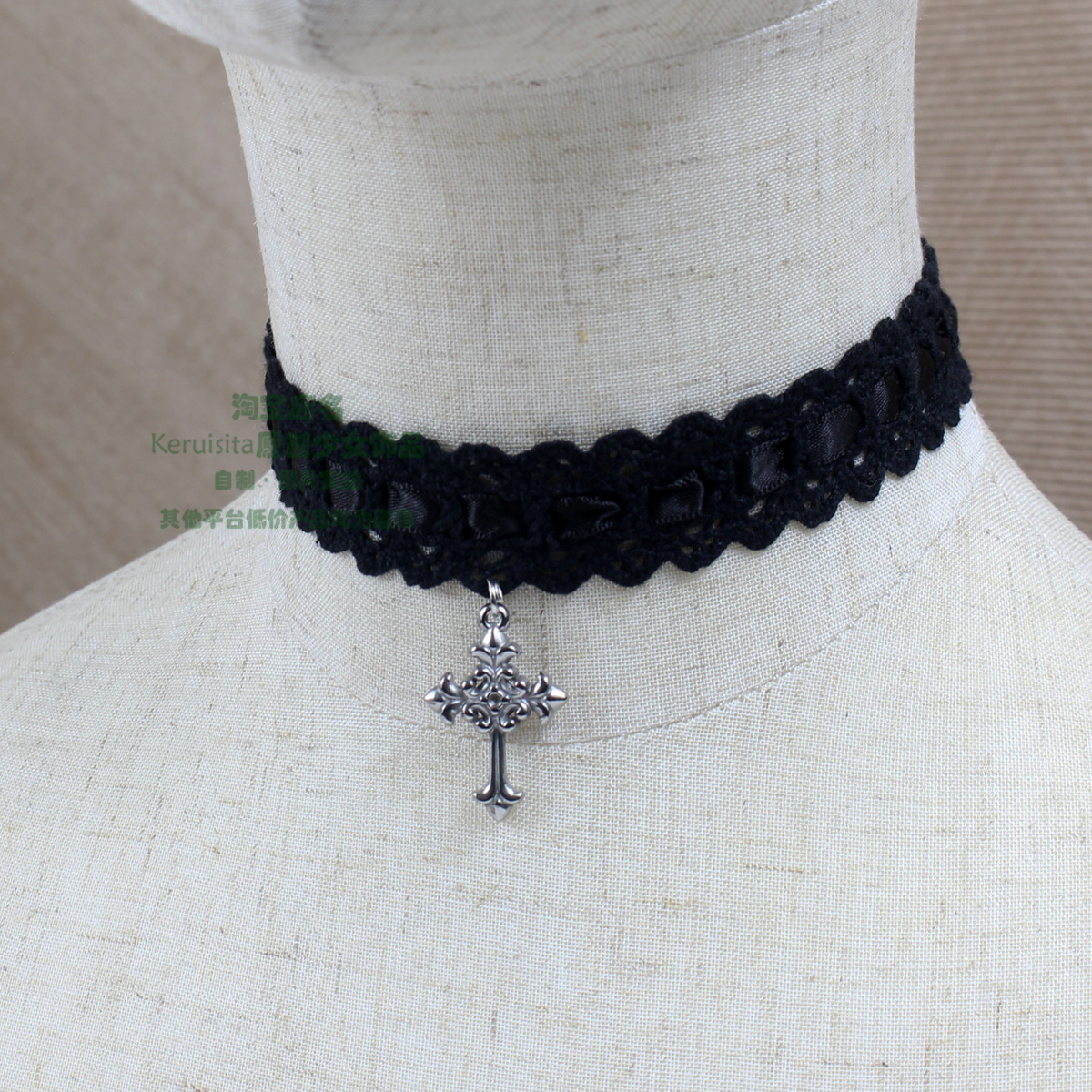 蕾丝项圈chocker项链锁骨链复古十字架亚文化个性小众配饰甜酷辣