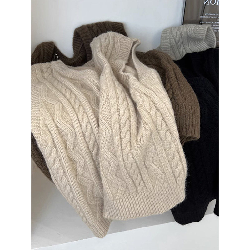 日系复古V领无袖麻花针织马甲女秋冬高级感加厚叠穿坎肩毛衣背心