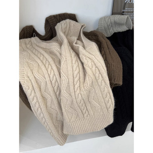日系复古V领无袖麻花针织马甲女秋冬高级感加厚叠穿坎肩毛衣背心
