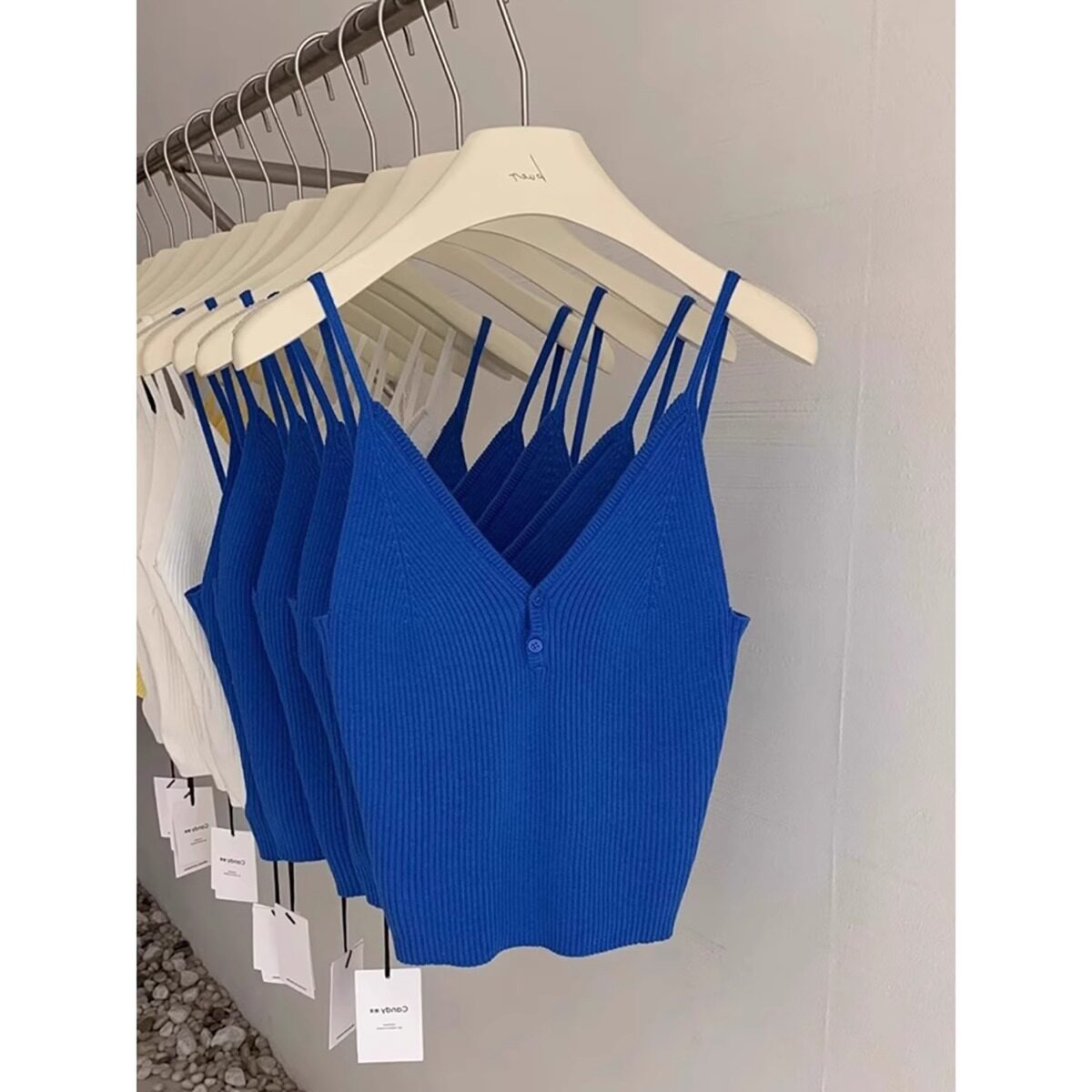 克莱因蓝v领针织小吊带背心女夏季外穿泰式美背无袖短款冰丝上衣