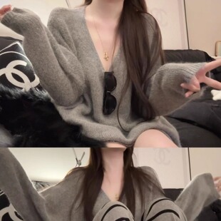 慵懒风灰色浣熊绒v领毛衣女秋冬可外穿内搭中长款宽松针织衫上衣