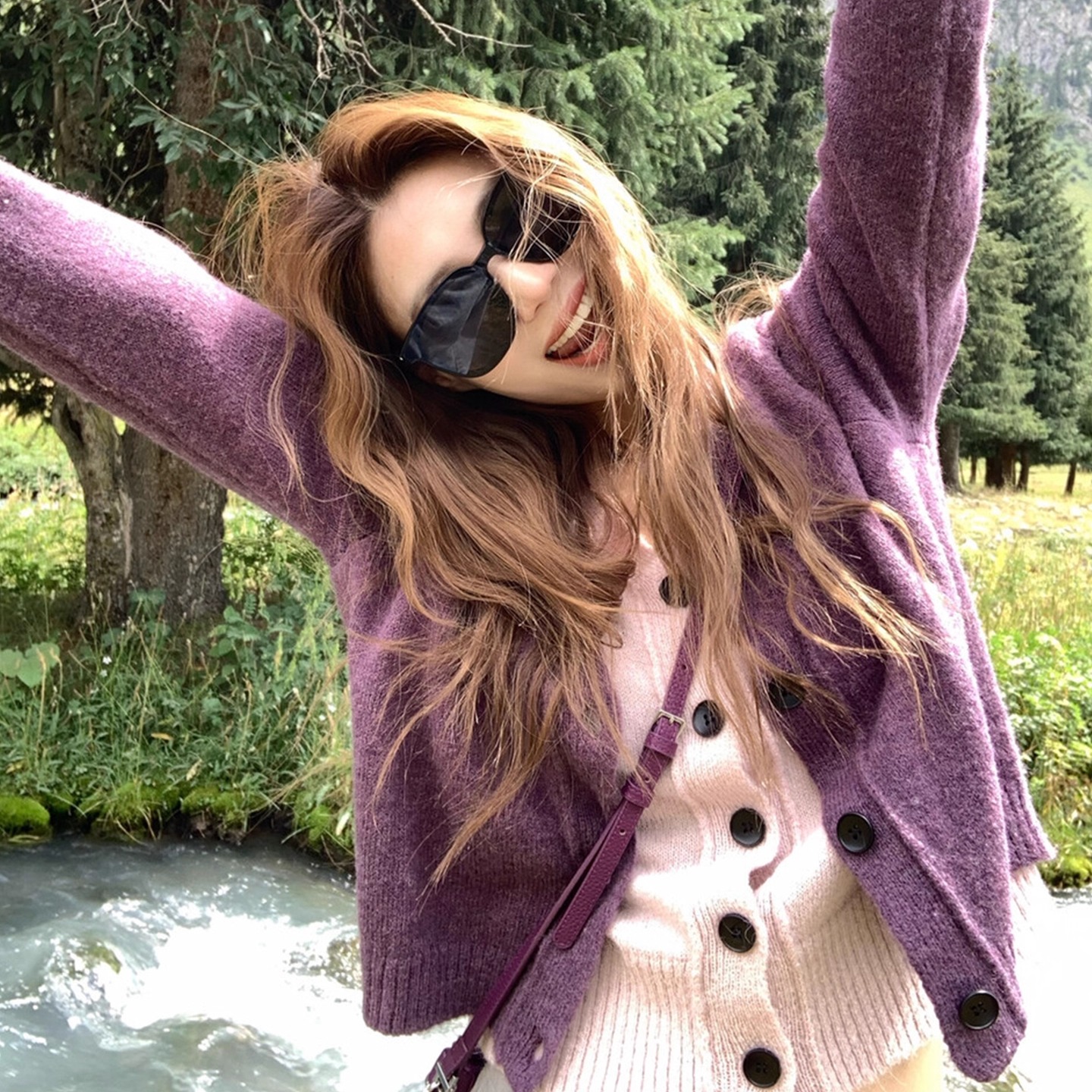 氛围感紫色假两件v领针织开衫女秋冬巨好看慵懒宽松毛衣外套上衣