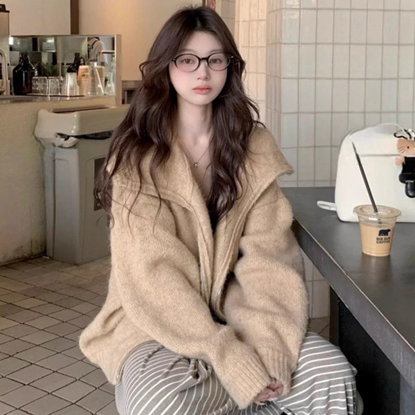 卡其色浣熊绒连帽毛衣开衫外套女秋冬老钱慵懒风宽松拉链针织上衣