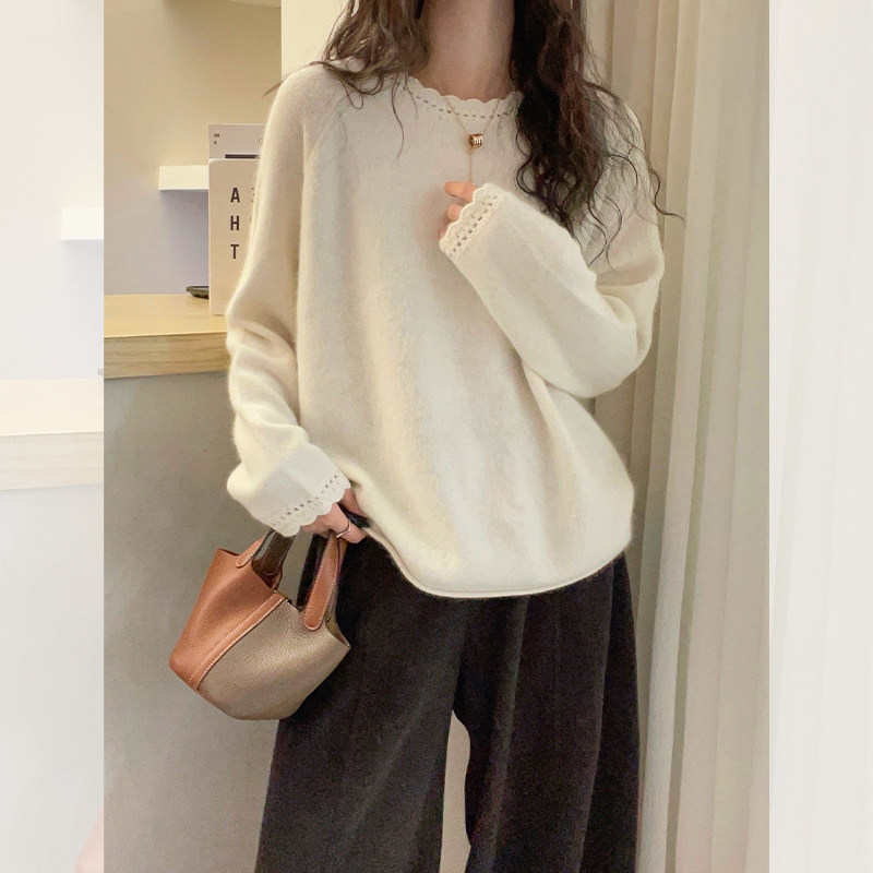 小香风复古蕾丝花边白色毛衣女秋冬季外穿慵懒休闲宽松针织衫上衣