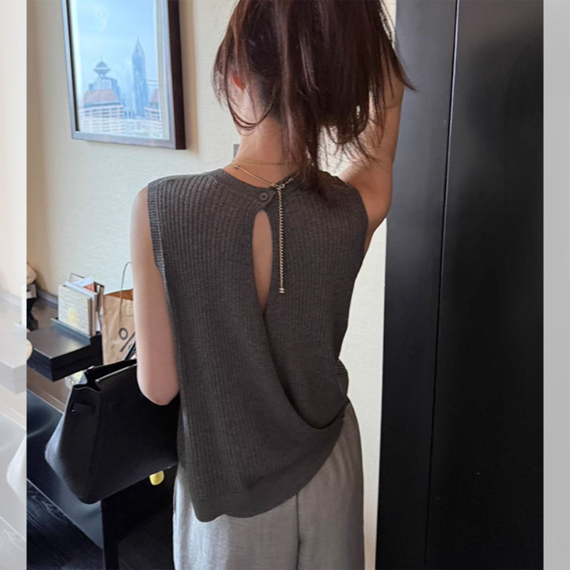 灰色镂空露背针织吊带背心女夏季外穿设计感宽松冰丝薄款无袖上衣