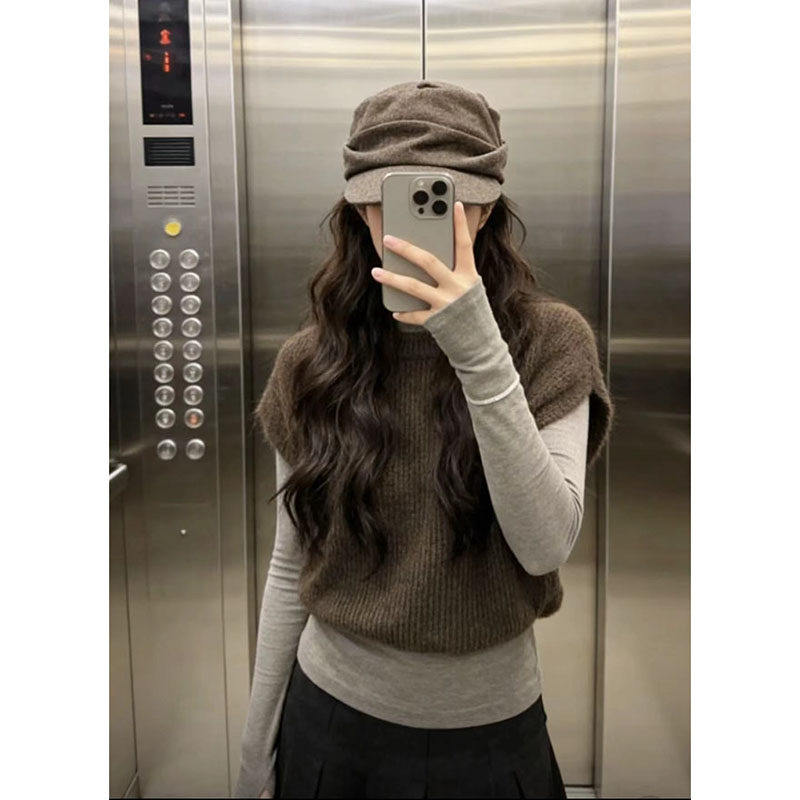 老钱风咖色高领针织马甲背心女秋冬季叠穿宽松无袖毛衣美拉德上衣