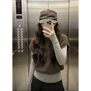 老钱风咖色高领针织马甲背心女秋冬季叠穿宽松无袖毛衣美拉德上衣