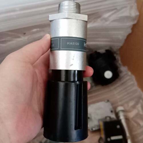 可议价Henga HA8100工业传感器 型号HA8100 成色好
