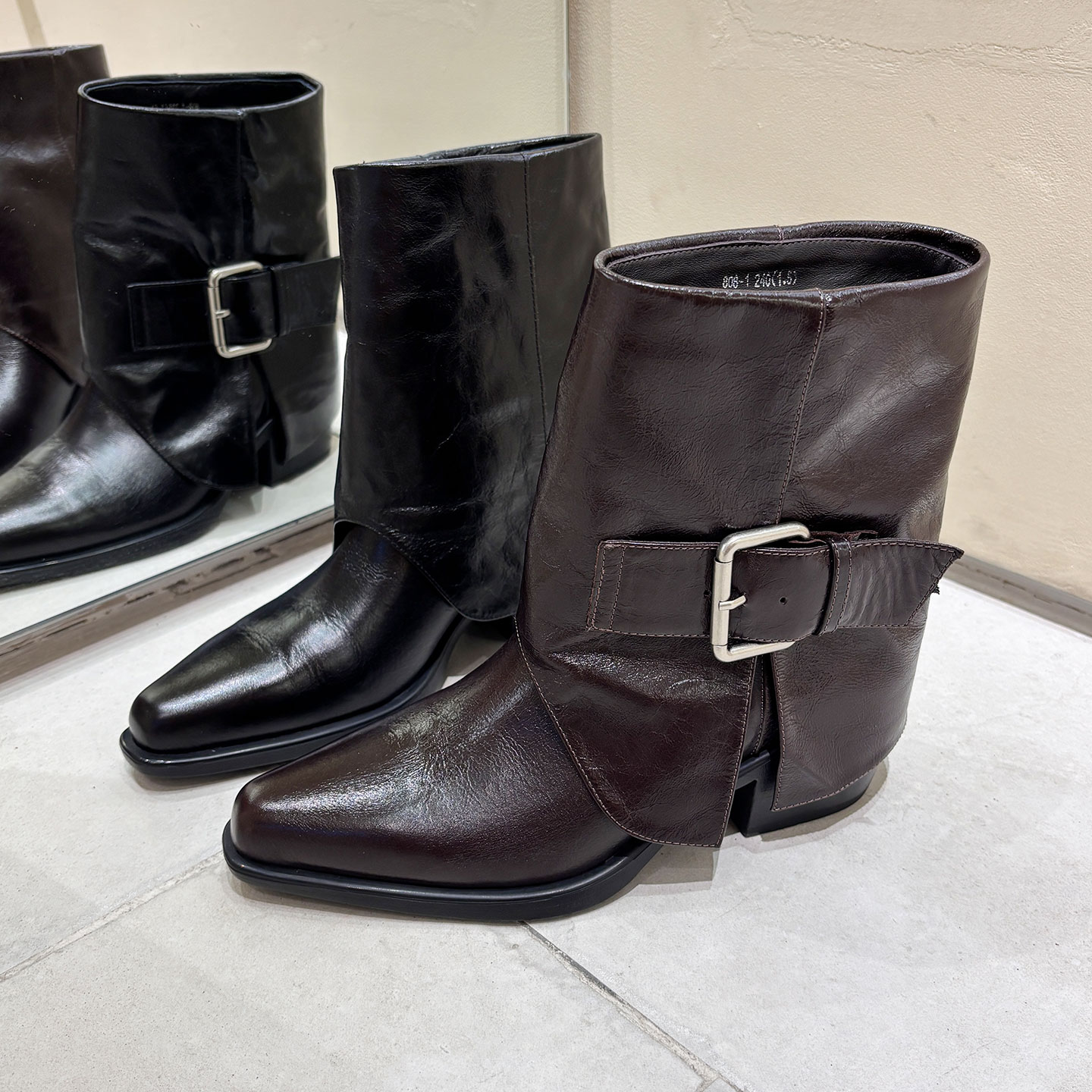 头层牛皮欧版尖头皮带扣裤管短靴