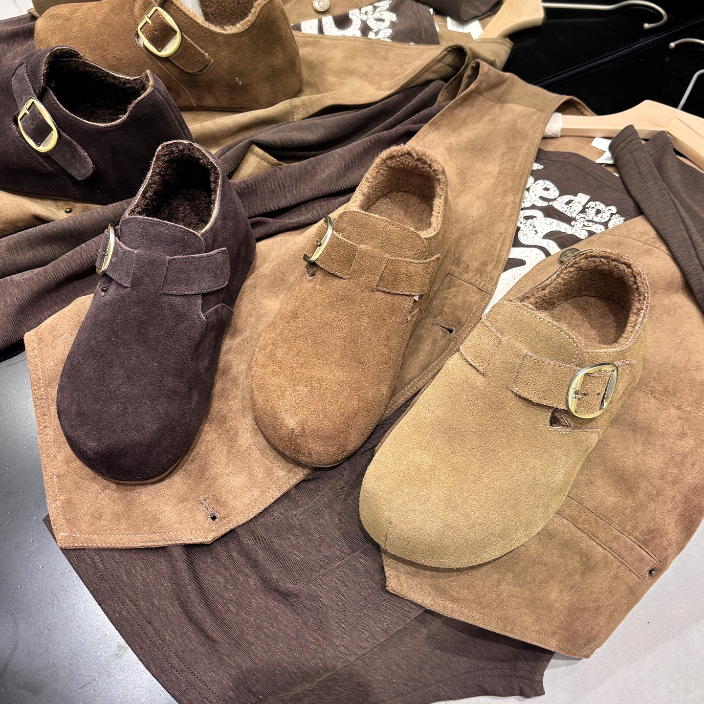 真皮羊羔毛厚底增高勃肯鞋一脚蹬