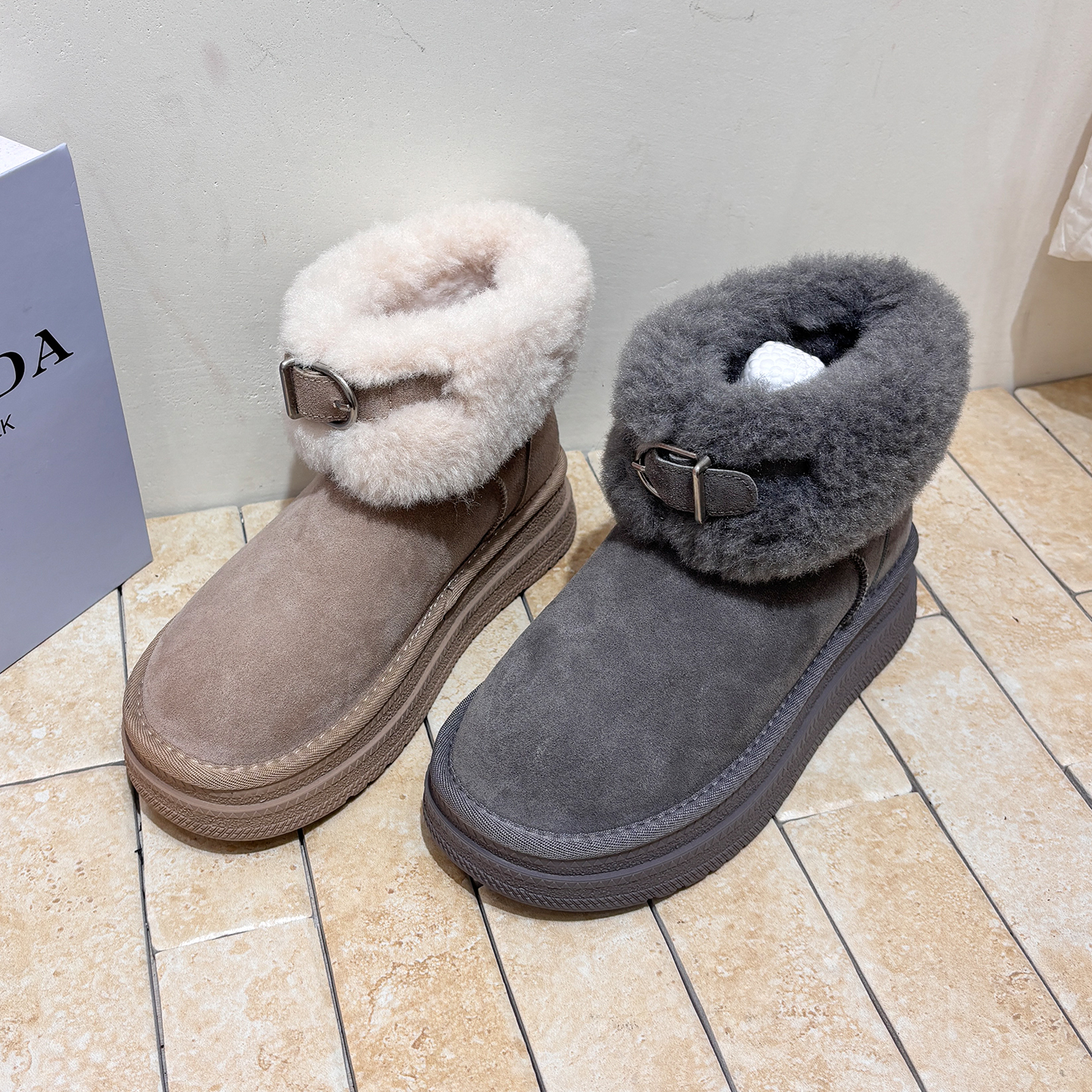 真皮羊毛厚底毛毛雪地靴增高勃肯