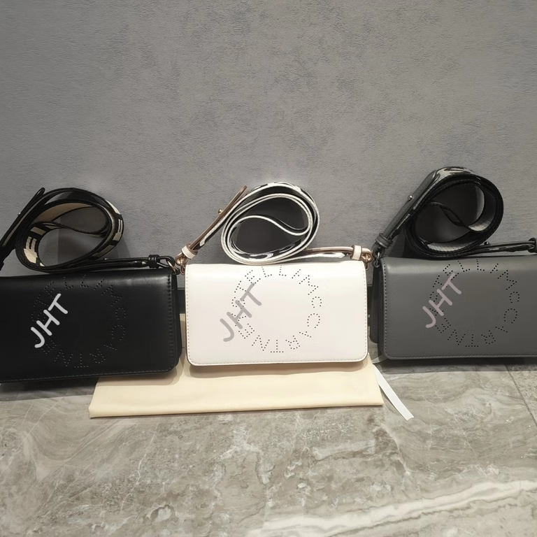 小众woc不撞款实用小方包