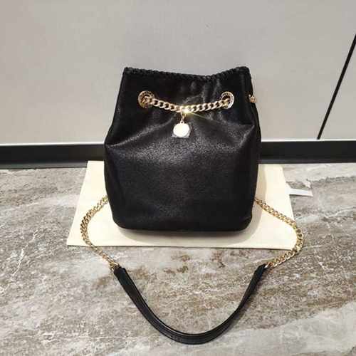 朋克水桶包铆钉小众链条水桶包