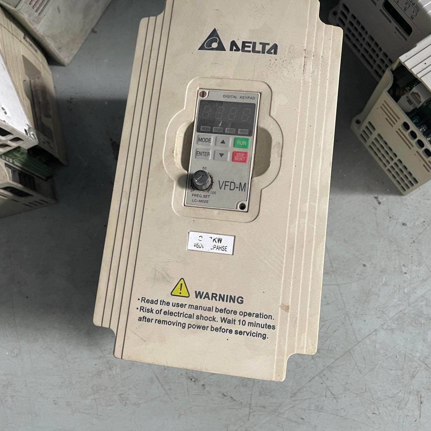 #电子元器件 台达变频器VFD022M23A 测试好成色一般