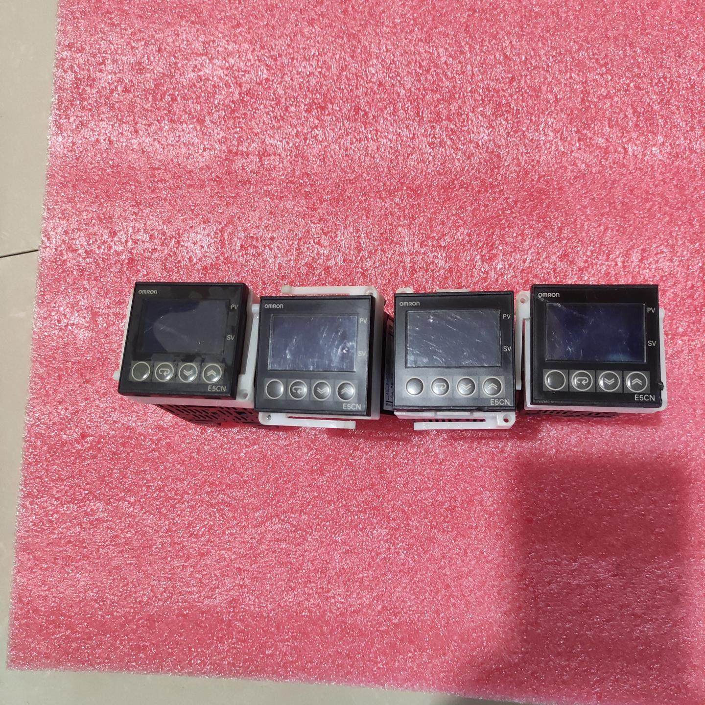 拆机温控器  E5CN-C2H03T-FLK