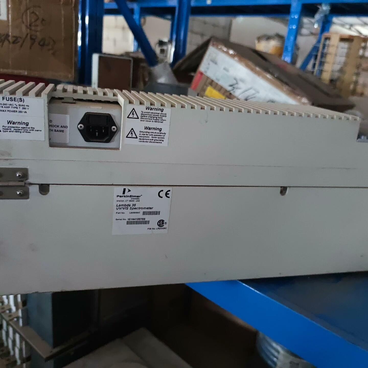 Perkin Elmer Lambda 35 UV/VIS