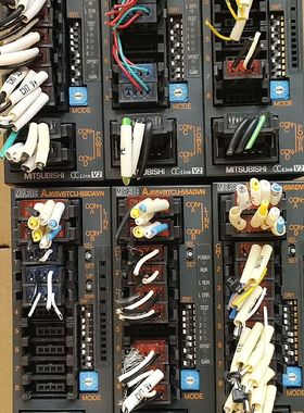 9新三菱模块 AJ65VBTCU-68DAVN包好 实物拍摄