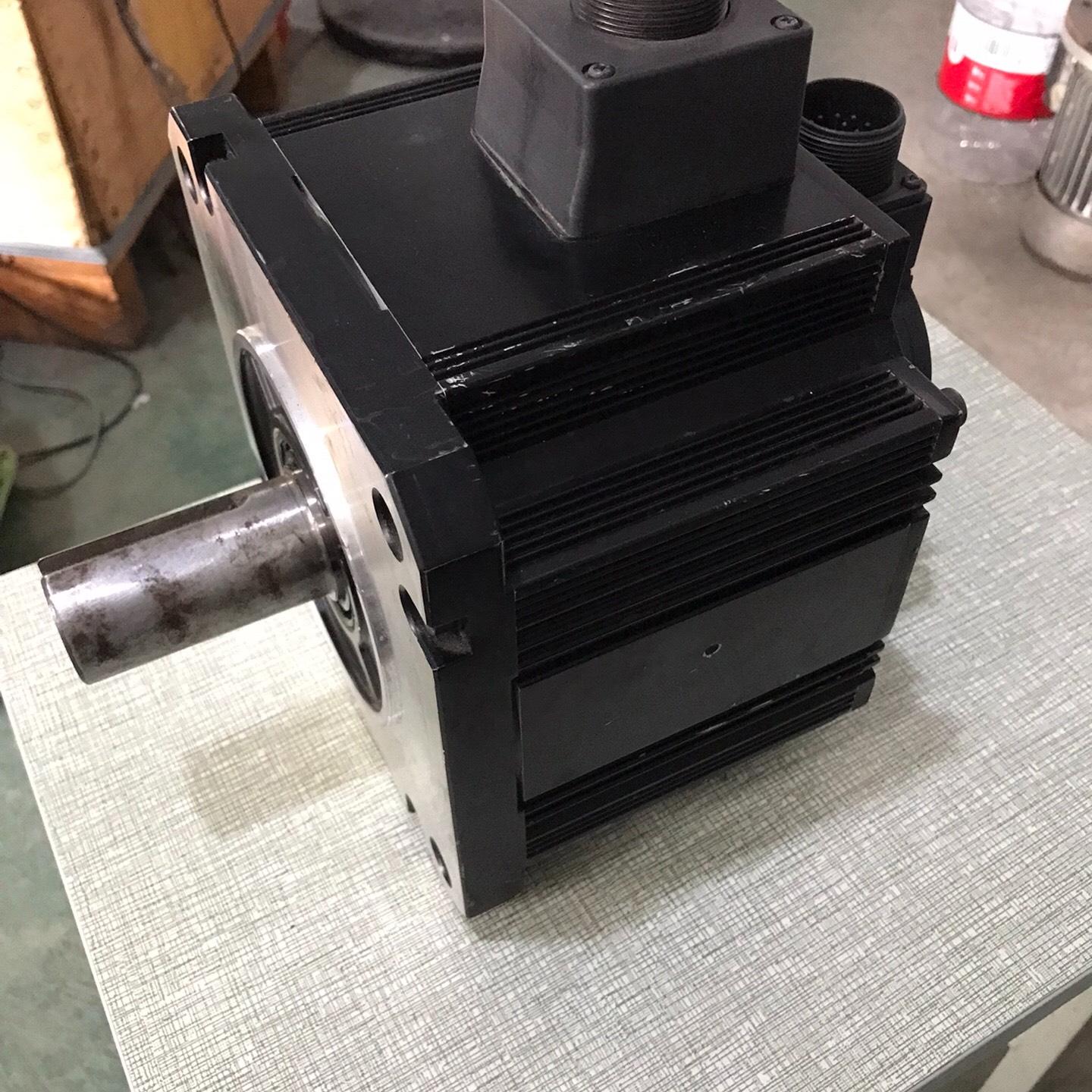 松下MDME402GCGM原装拆机伺服电机一个 4KW 特价