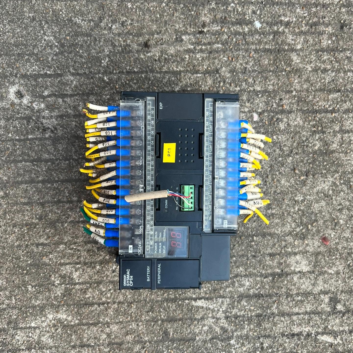 CP1H-X40DT-D 拆机的 成色好 通电正常 如