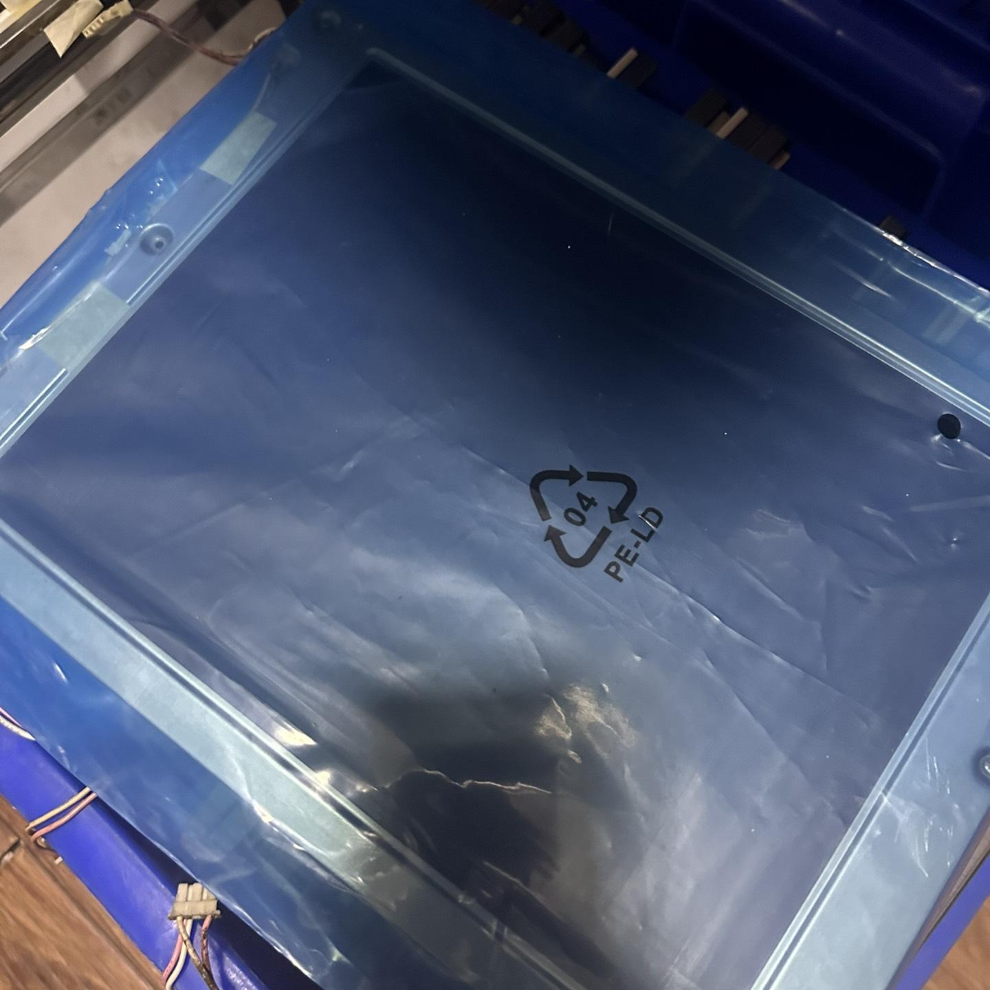 出售吉林彩显CJM100C011A工业液晶显示屏 未使用