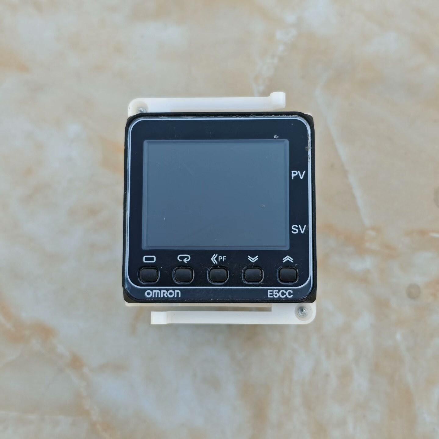 欧姆龙温控器E5CC-QX2ASM-802  2024年