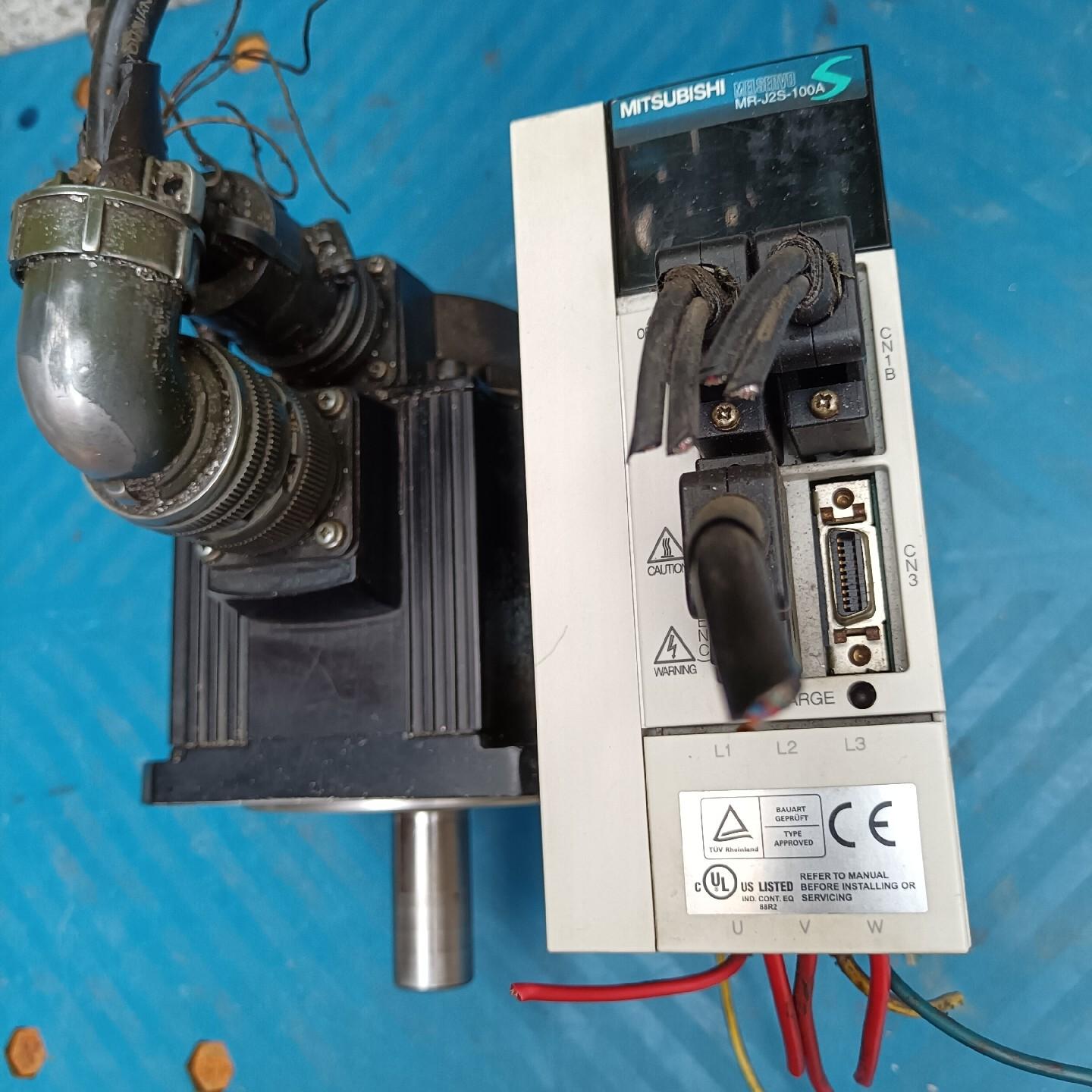 驱动电机MR-J2S-100A/HC-SFS102成色实