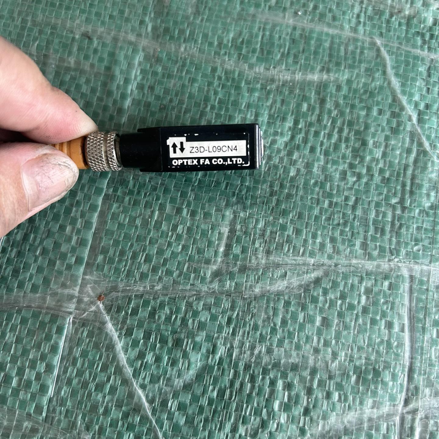 OPTEX奥特光电传感器 型号Z3D-L09CN4 DC10