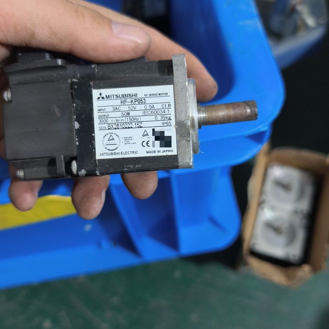 三菱伺服电机HF-KP053 日本原装 50W功率 3AC输