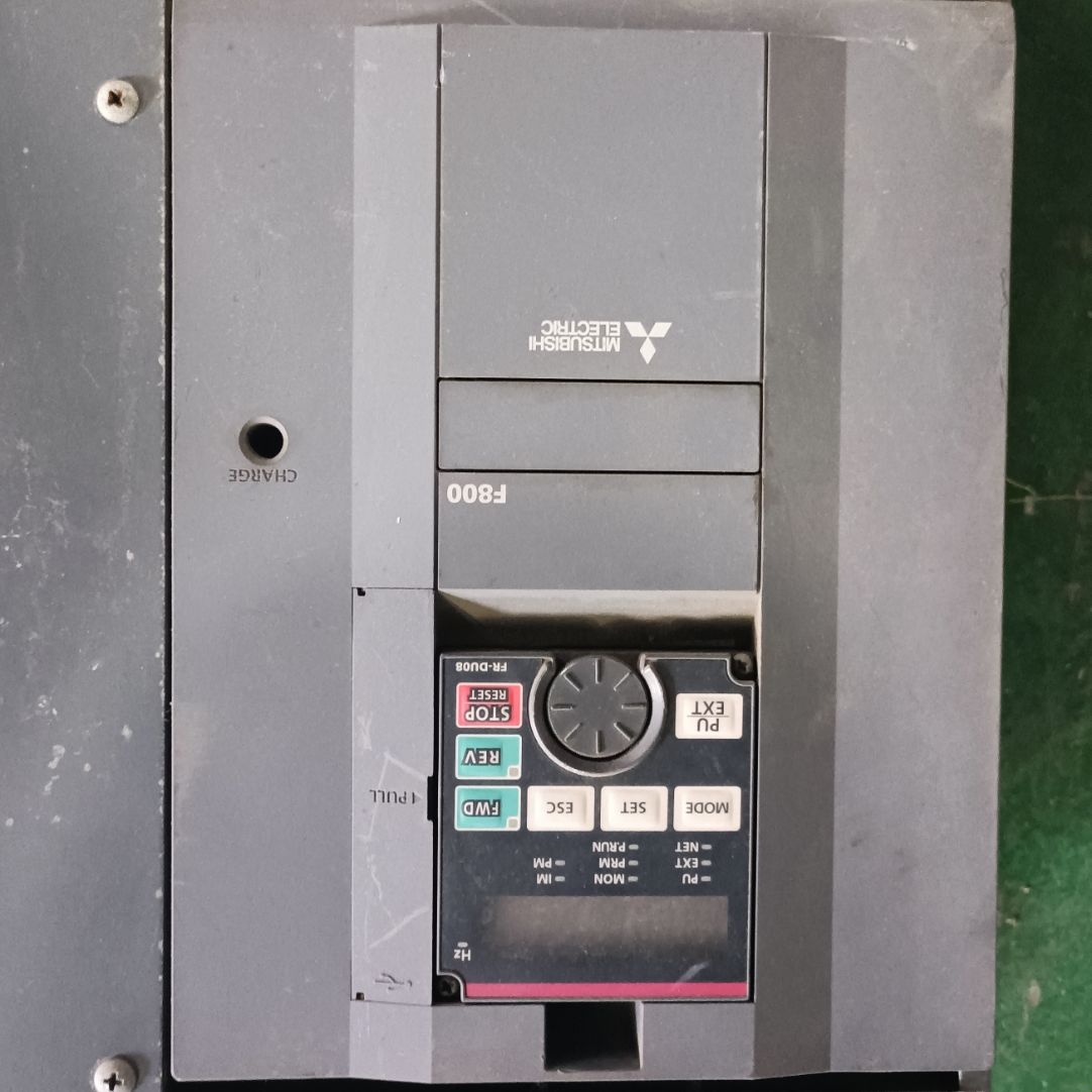 变频器FR-F840 型号是FR-F840A0260H1