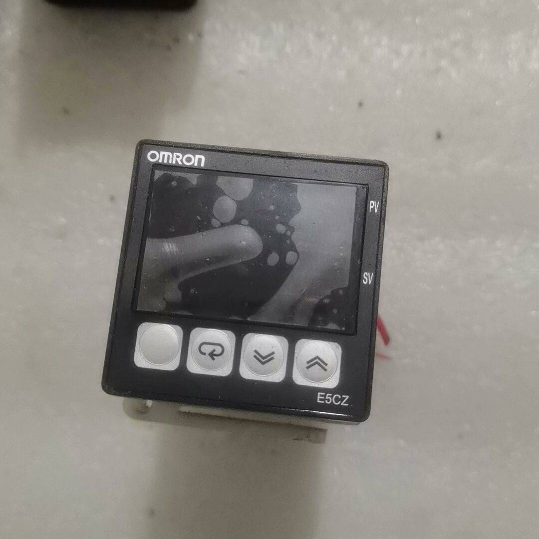 欧姆龙  温控器 温控仪  E5CZ-C2MT  拆机成色如