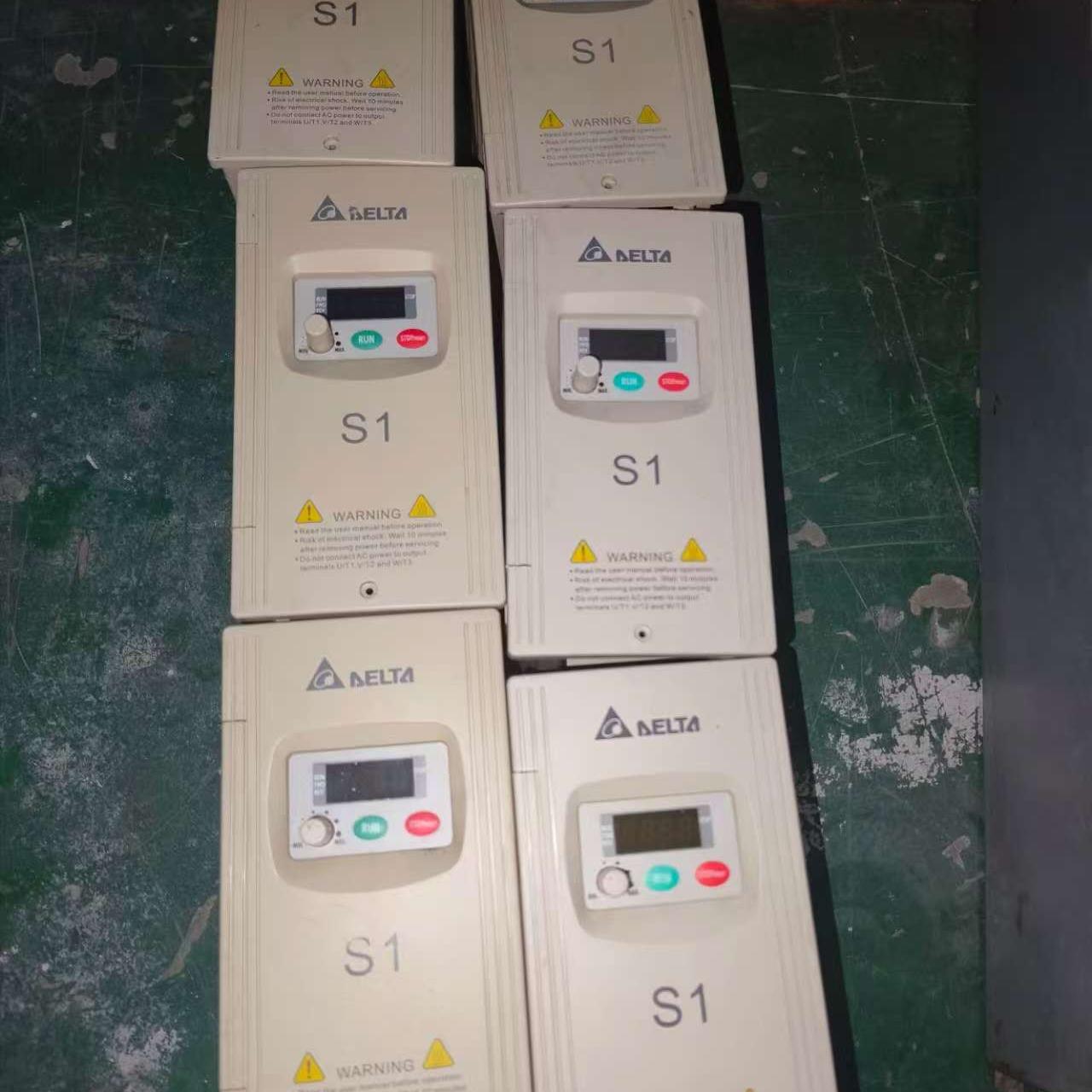 台达S1变频器VFD022S43D 380V三相2.2KW