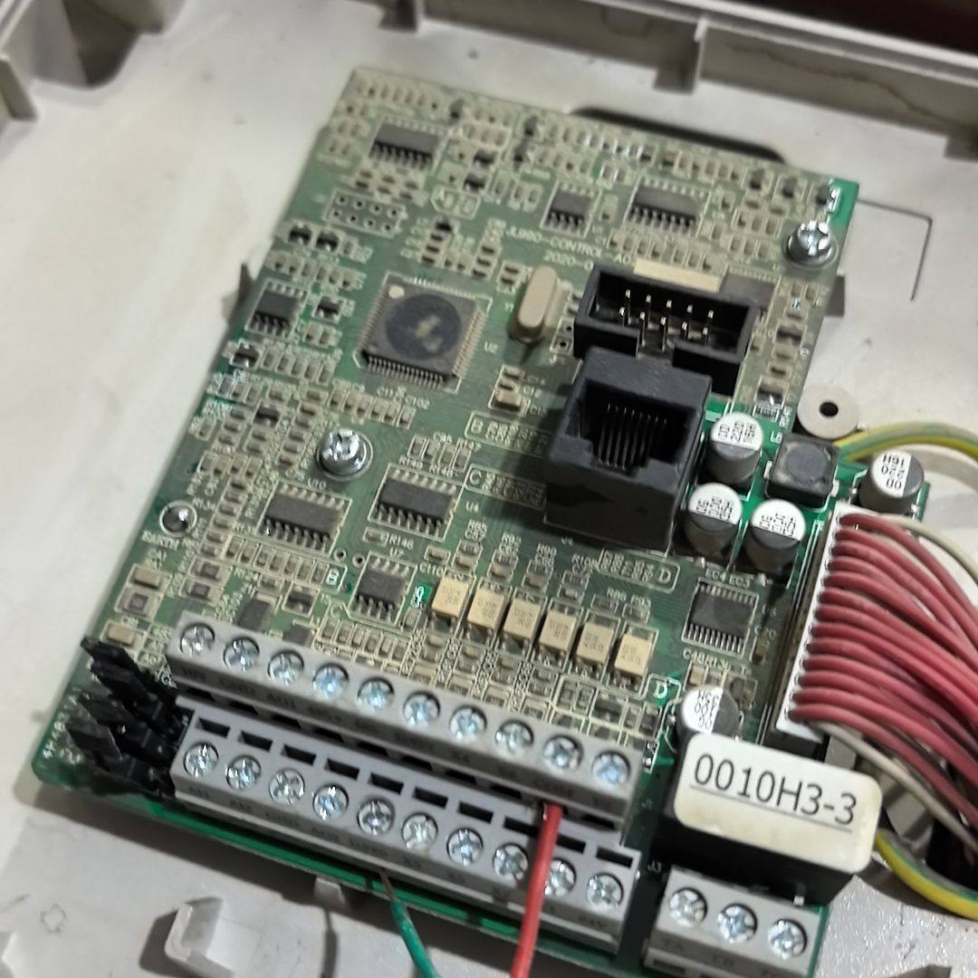 上海人民变频器主板 SPD990-G22KW/P30KW-H