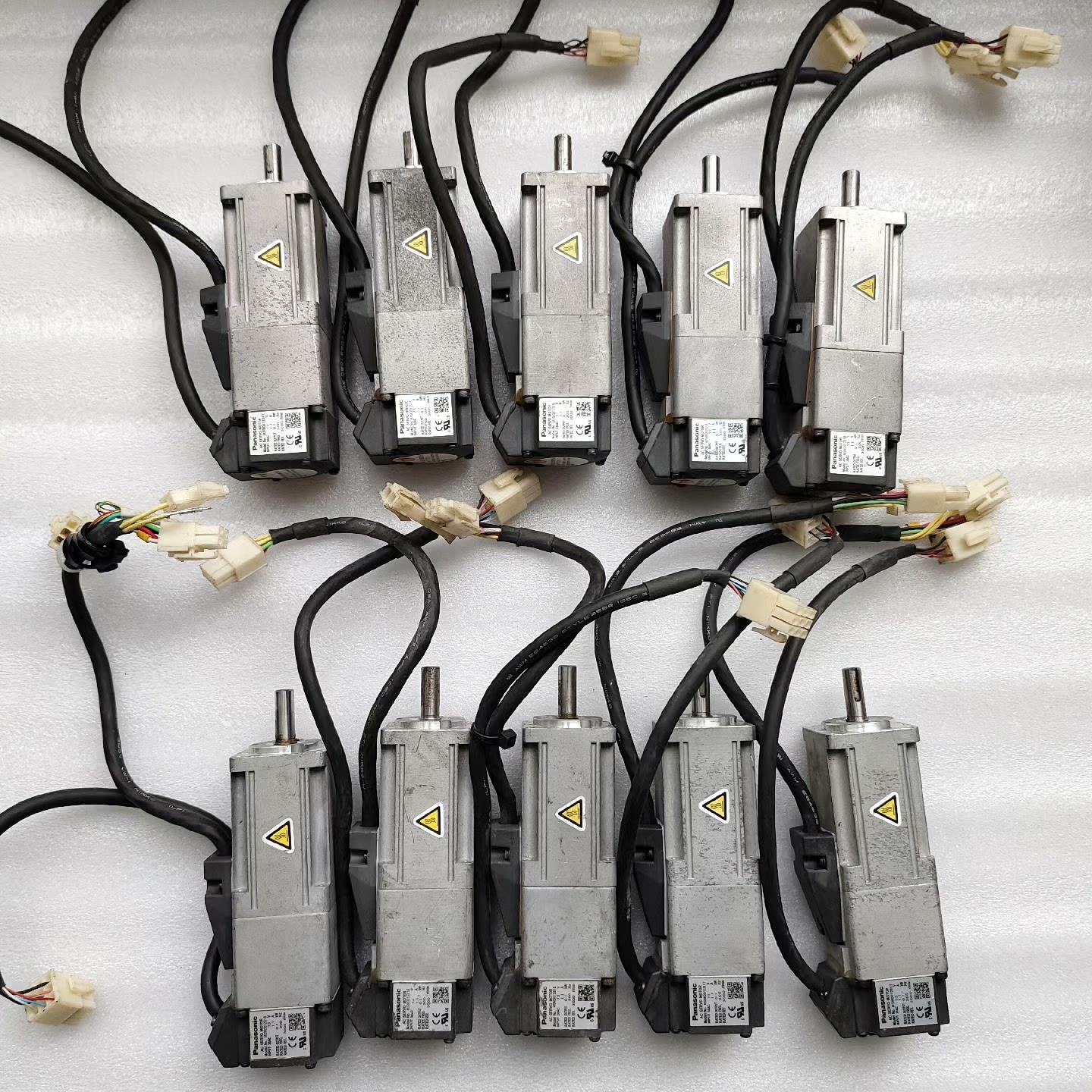 松下伺服电机 100w带刹车