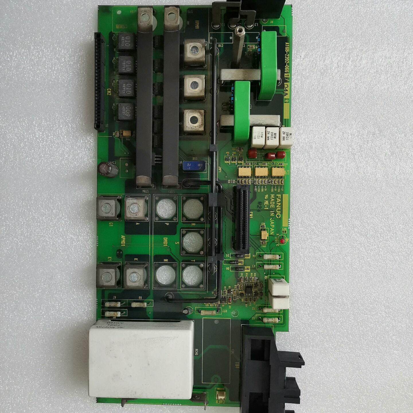 驱动器A06B-6077-H111拆机件 底板