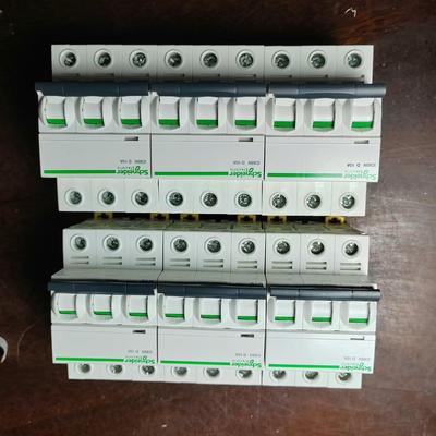 熟客专拍连接 施耐德空开 D型3p10Ax120只 拆机正品
