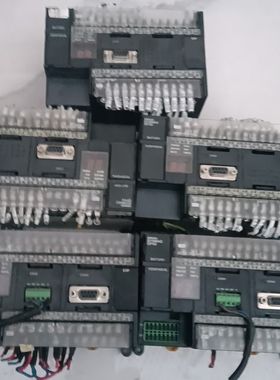 出CP1H-XA40DR-APLC 红色漂亮 功能包好