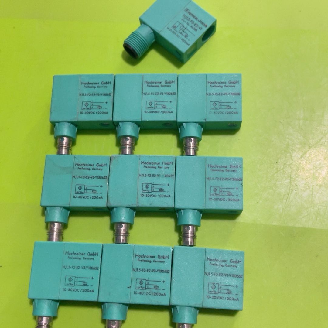 倍加福传感器NJ1.5-F2-E2-V3-Y130652