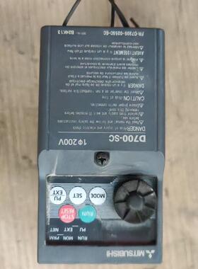 变频器拆机FR-D720S-025SC-EC成色如图。实