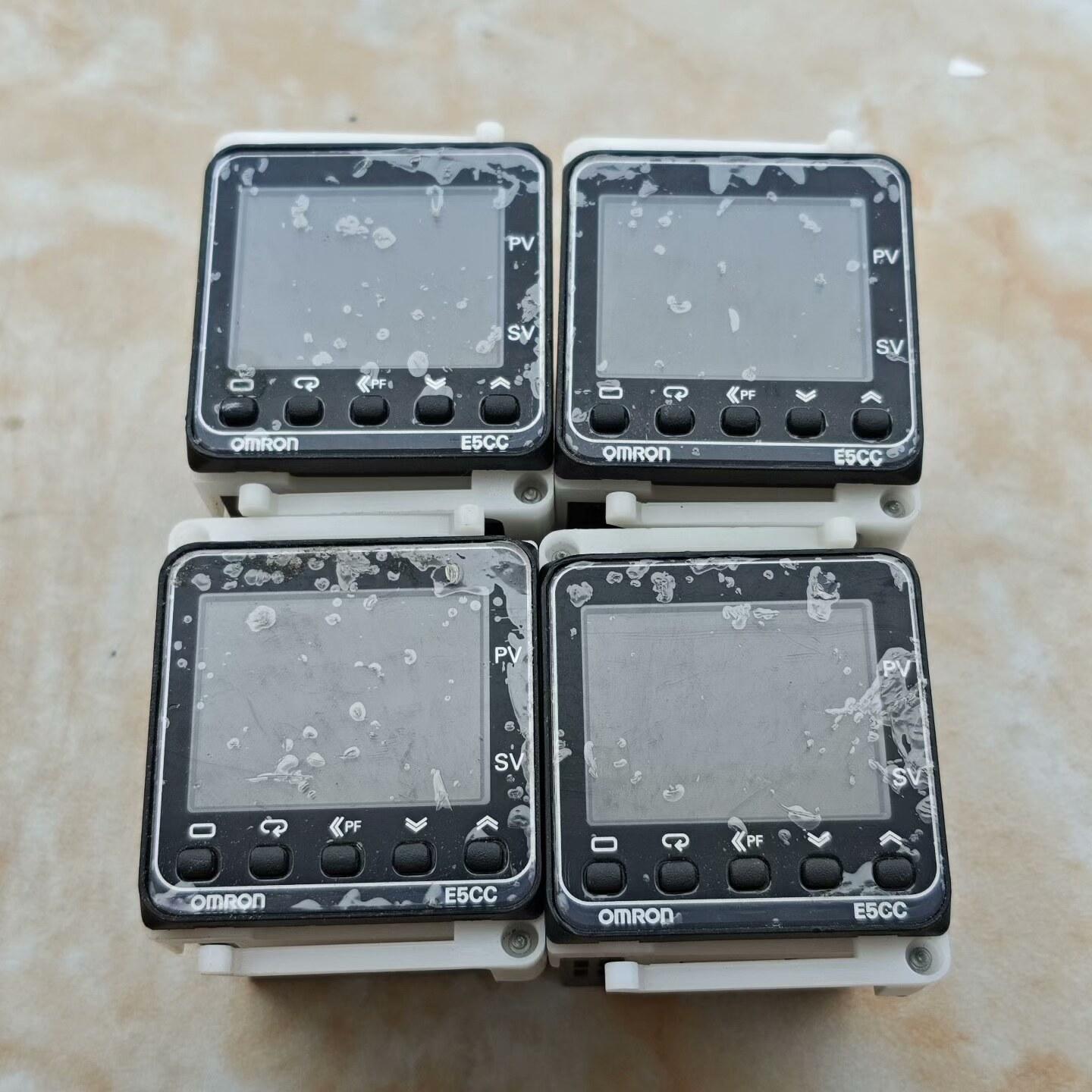 欧姆龙温控器E5CC-RX2ASM-006