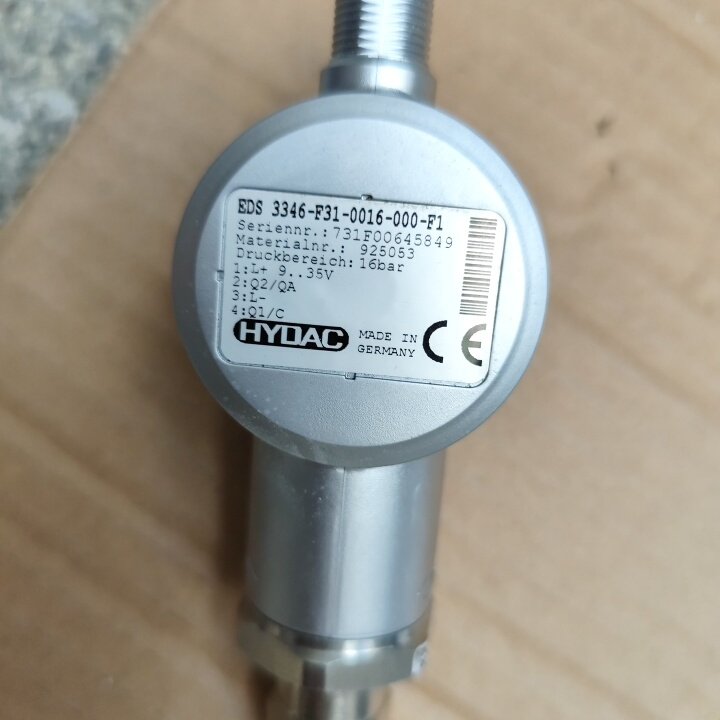 贺德克压力传感器。  EDS 3346-F31-0016