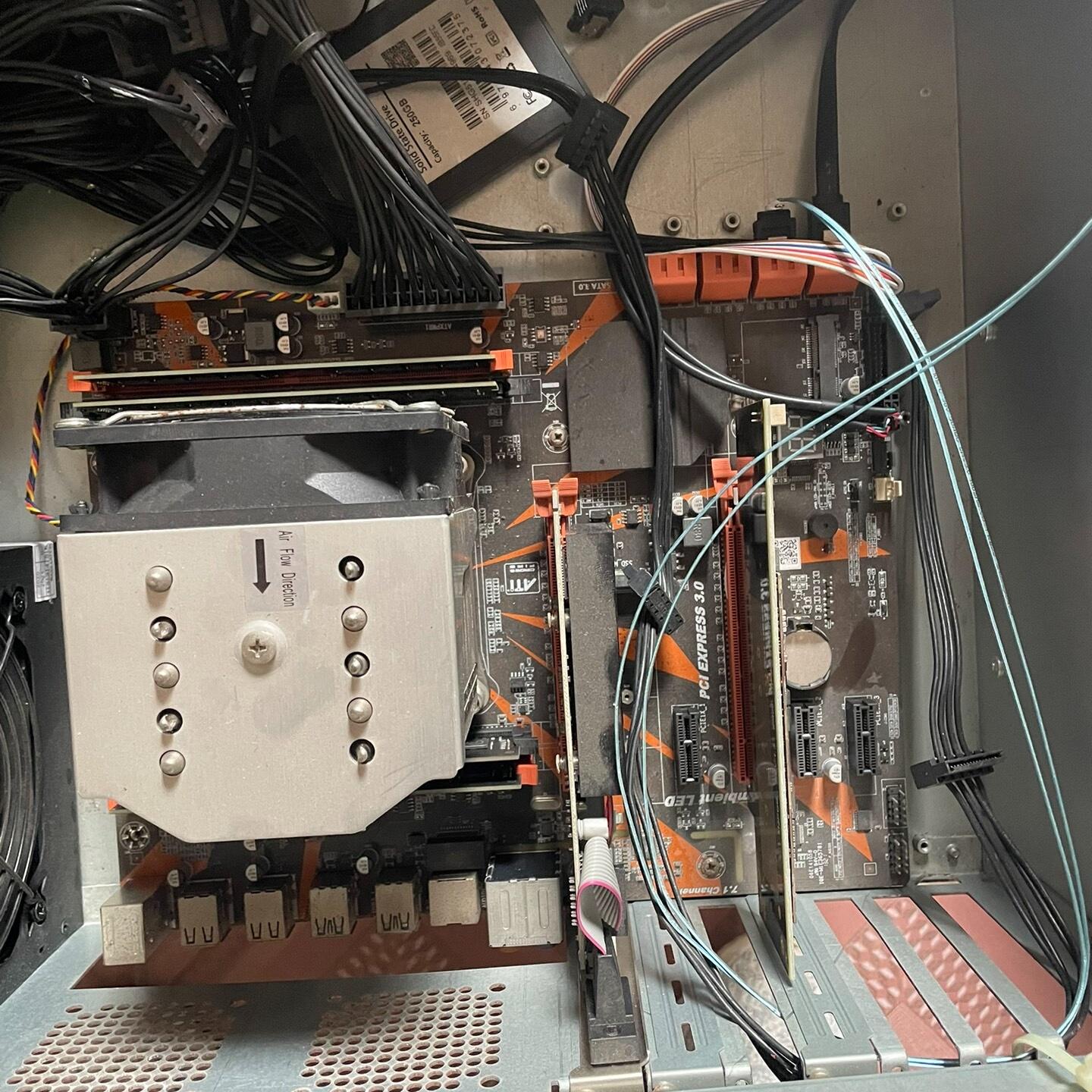 ZX-99EV3  CPUE5 2678V3 四个DDR4