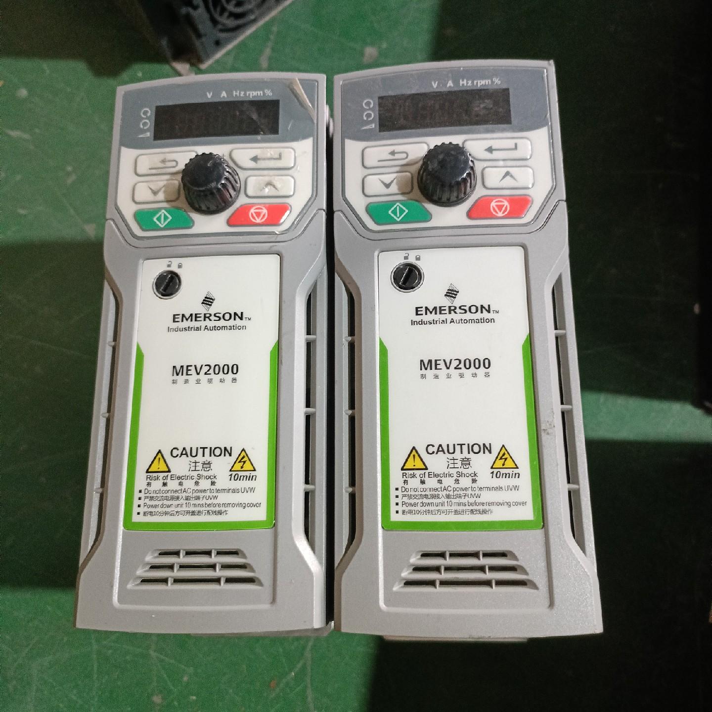 艾默生变频器MEV2000-40007-000拆机