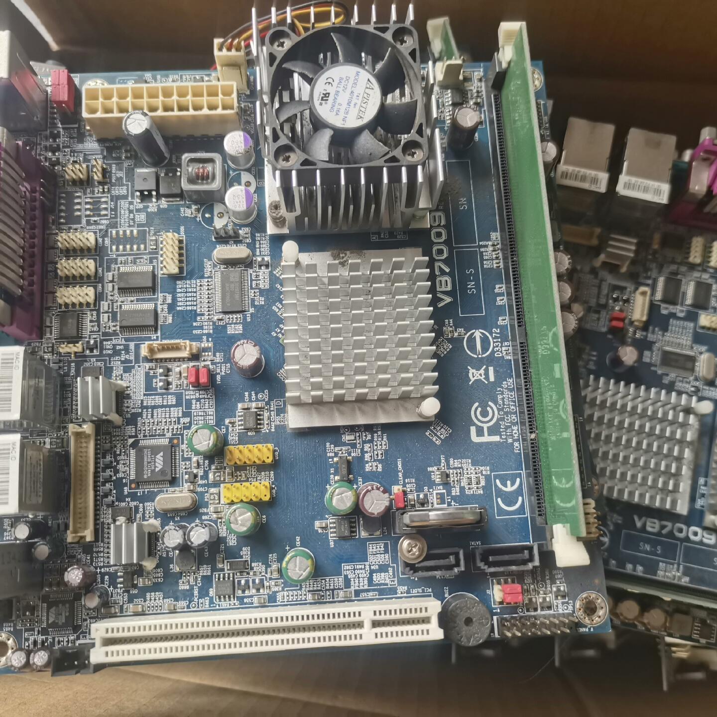 威盛 VB7009嵌入式双千兆网口 双核 VB7009-16